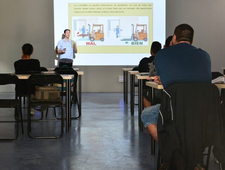 4 Ways Subtitles Make Training Videos More Effective