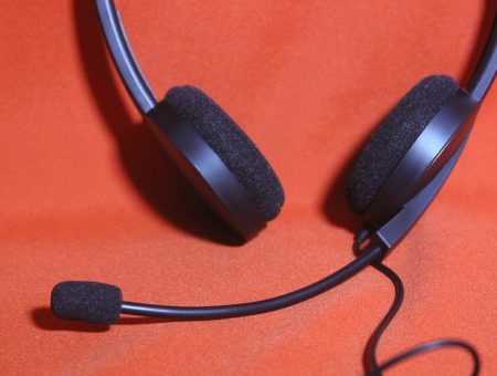 Why Call Centers Need Telephonic Interpreting